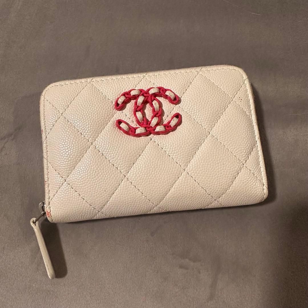 CHANEL キルティングウォレット 財布