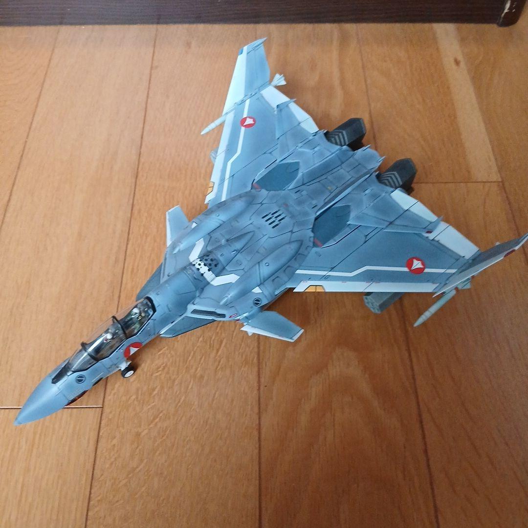 マクロス　戦闘機フィギュア　バルキリー