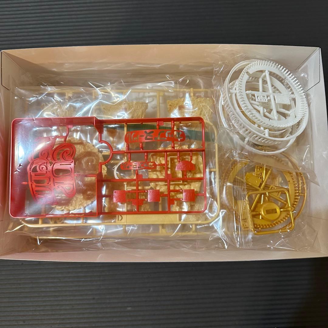 BANDAI カップヌードル 1/1スケール模型 / ウエイト付