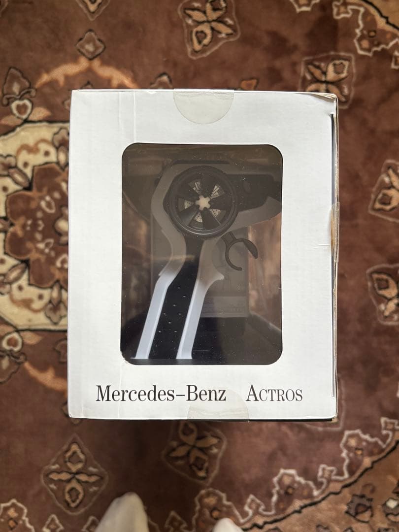 メルセデス ベンツ アクトロス トレーラー ラジコン 1/32