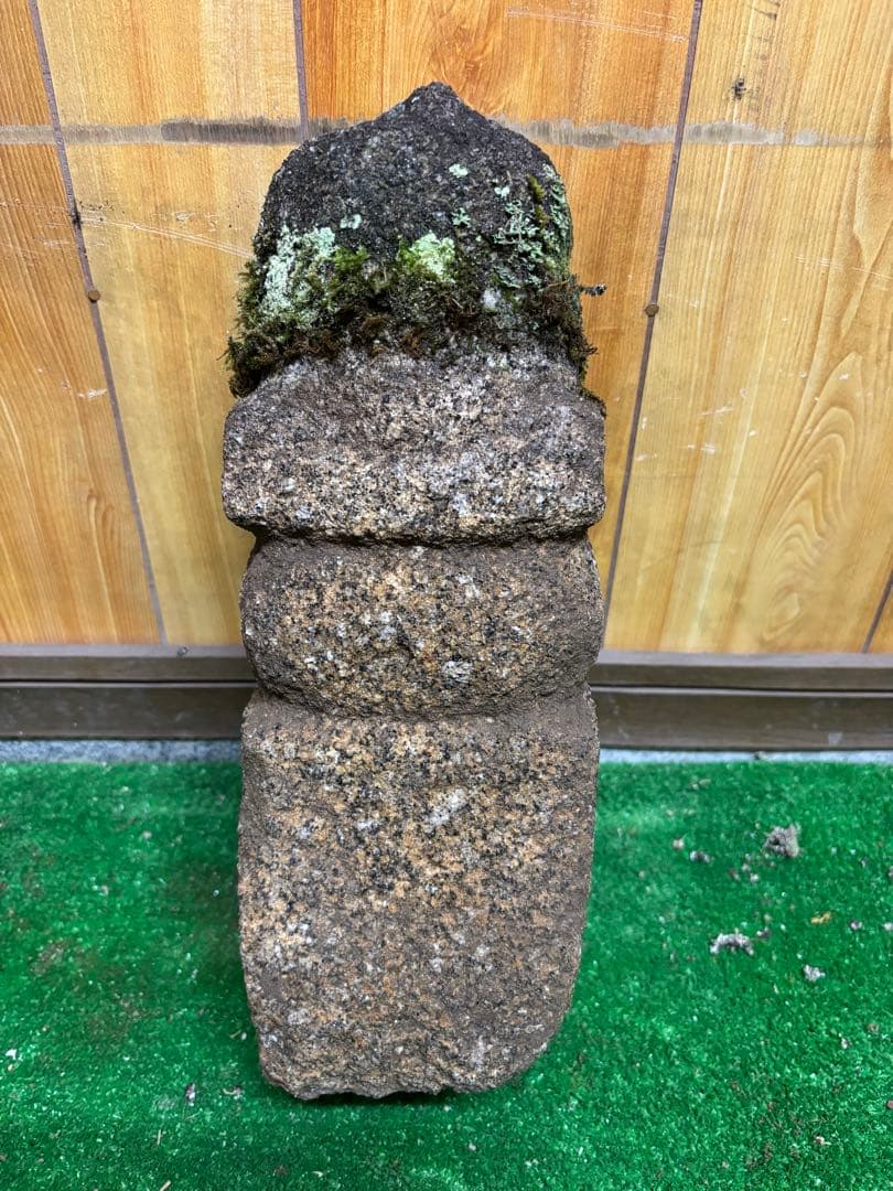 石仏、一石五輪塔② 中