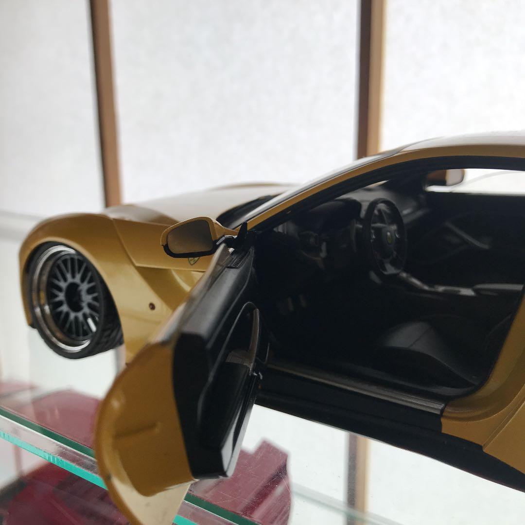 1/18 フェラーリF12カスタム