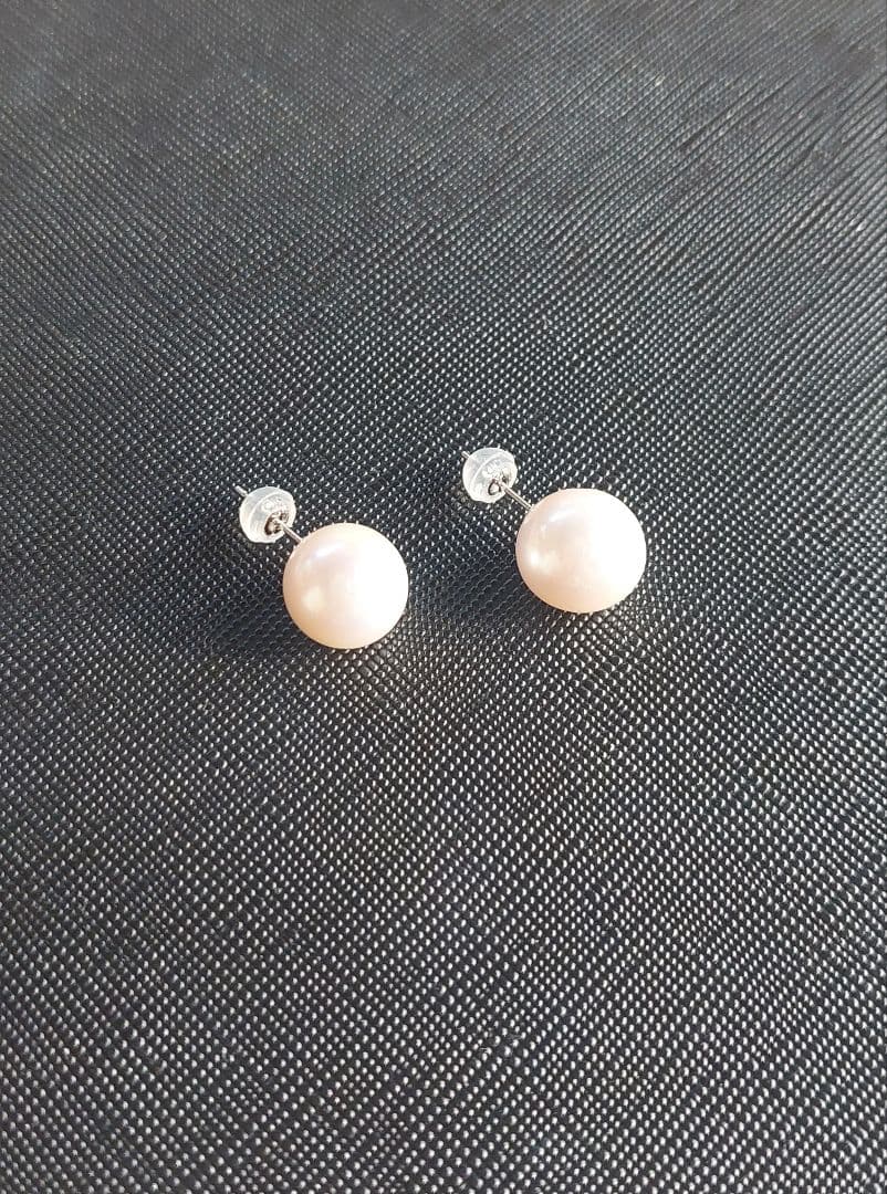 金子綾　クードル　パールピアス