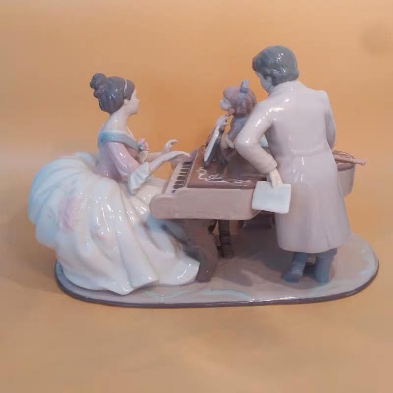 美品 リヤドロ(LLADRO)【鋼琴擺臺 】フィギュリン  陶器 置物