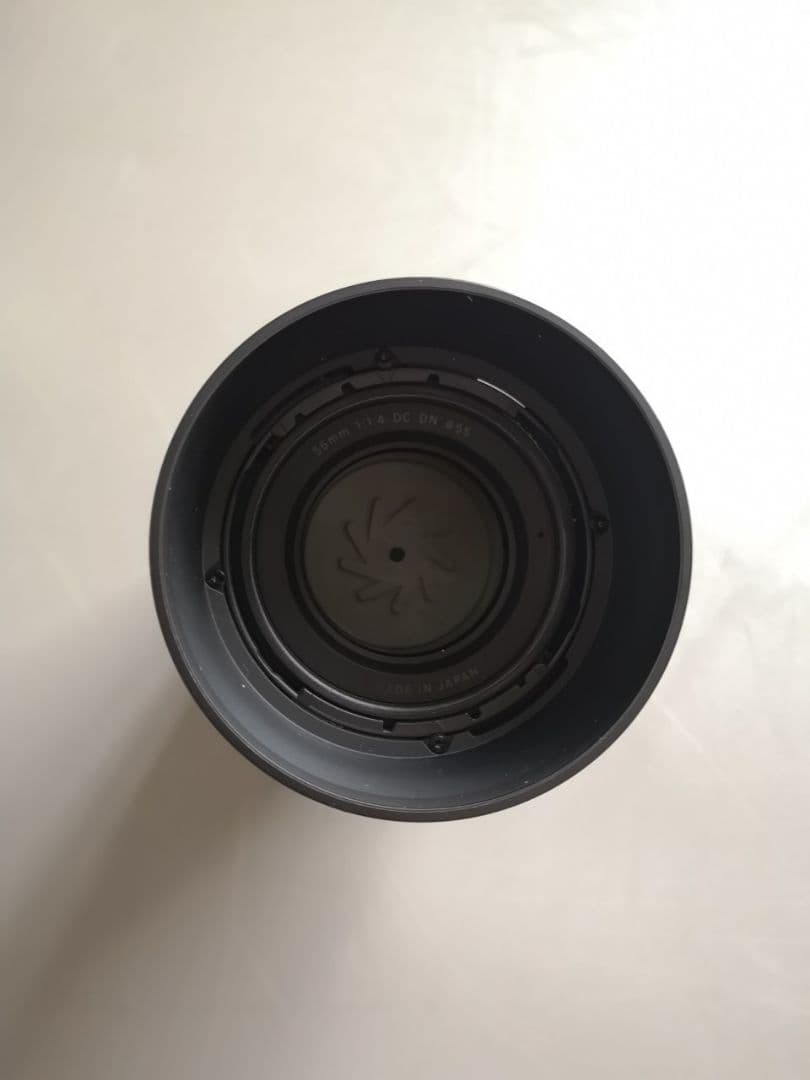 シグマ　キャノン　56mm レンズ　カメラ　canon