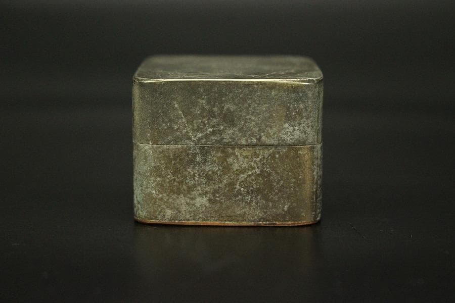 中国美術 古錫 刻 古城眺馬上人物紋 題詞 蓋物 文房四宝(HA433)