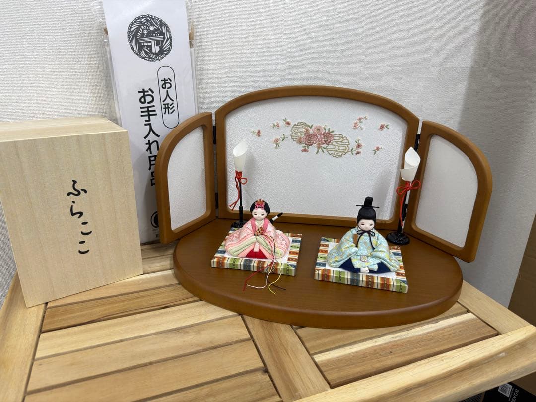 タ*ロ様 ふらここ 雛人形 三面屏風 台座・木箱付き 美品