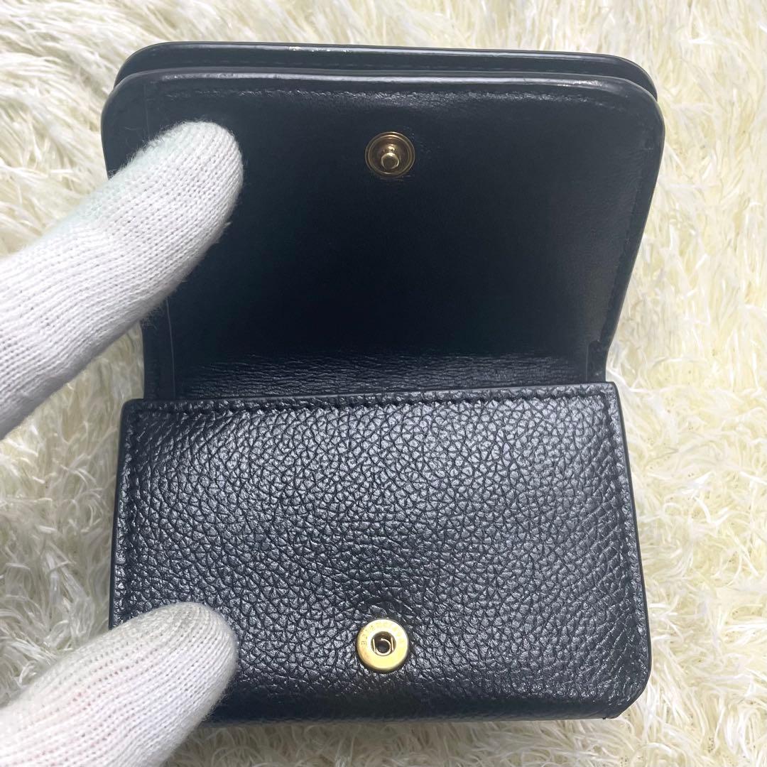 美品 バレンシアガ エブリデイ 三つ折り財布 コンパクト シボ皮 ブラック