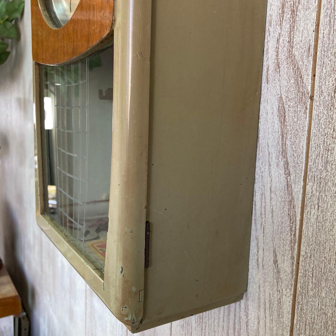 セイコー社 木製掛け時計 ガラスカバー付き　ビンテージ中古品　昭和30年代製