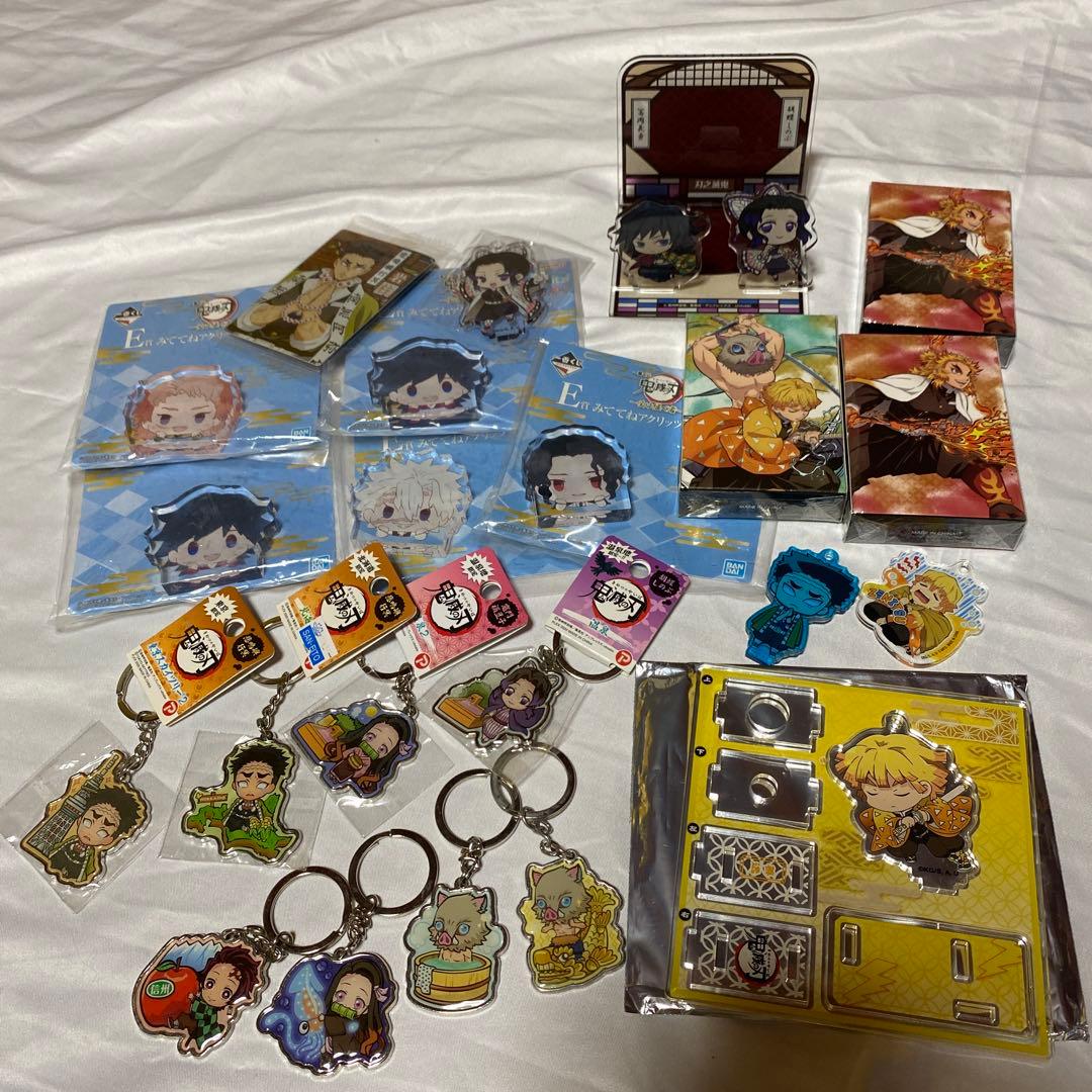 鬼滅の刃 キャラクターグッズ セット 550点以上