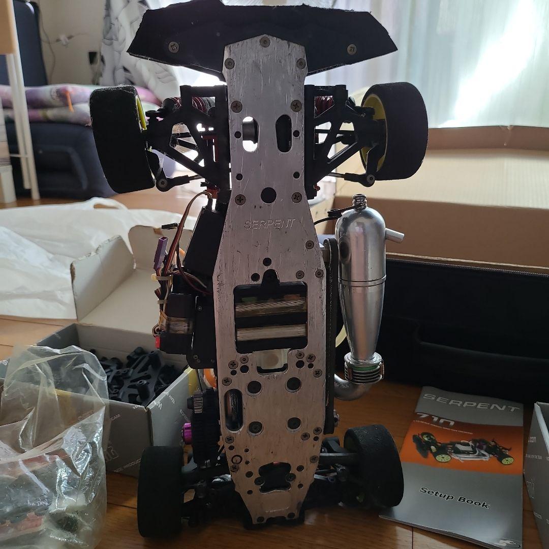 サーパント710エンジンラジコン。オランダ製。