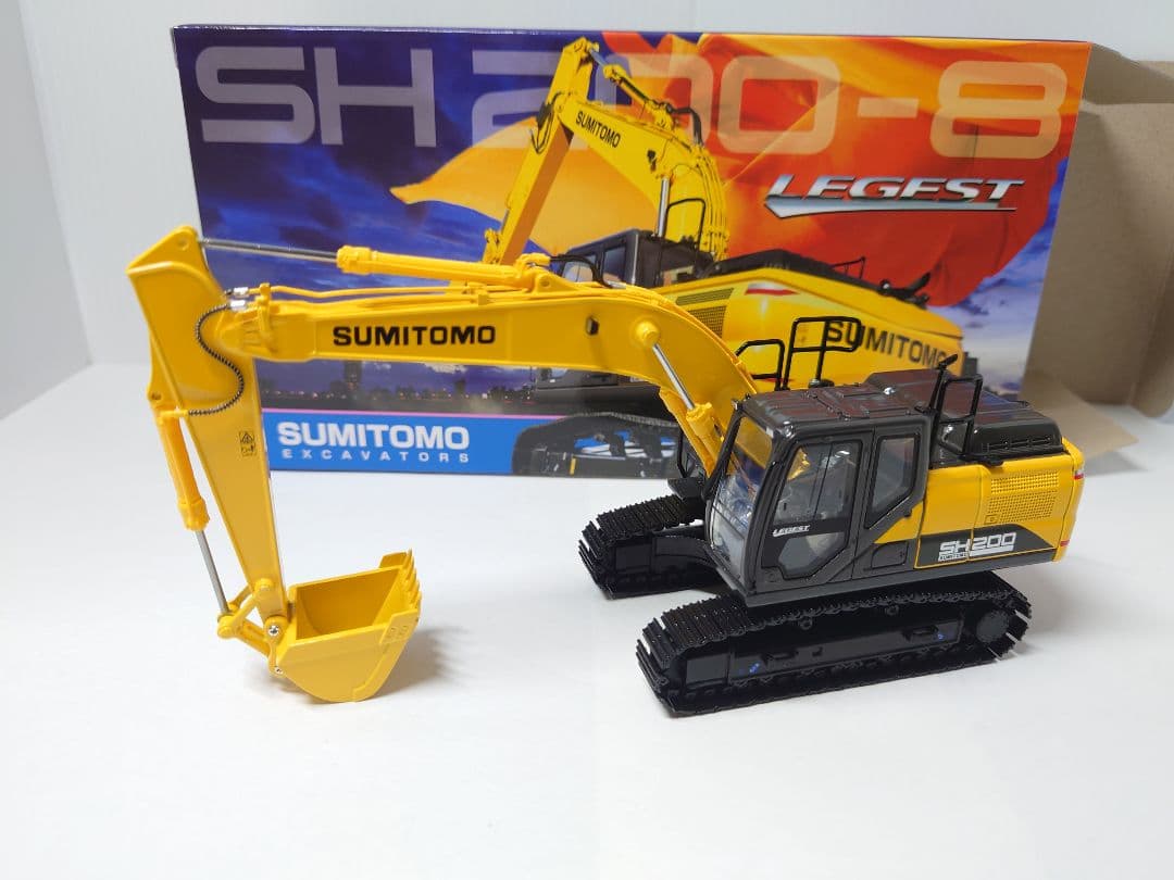 住友建機　SH200-8 1/50