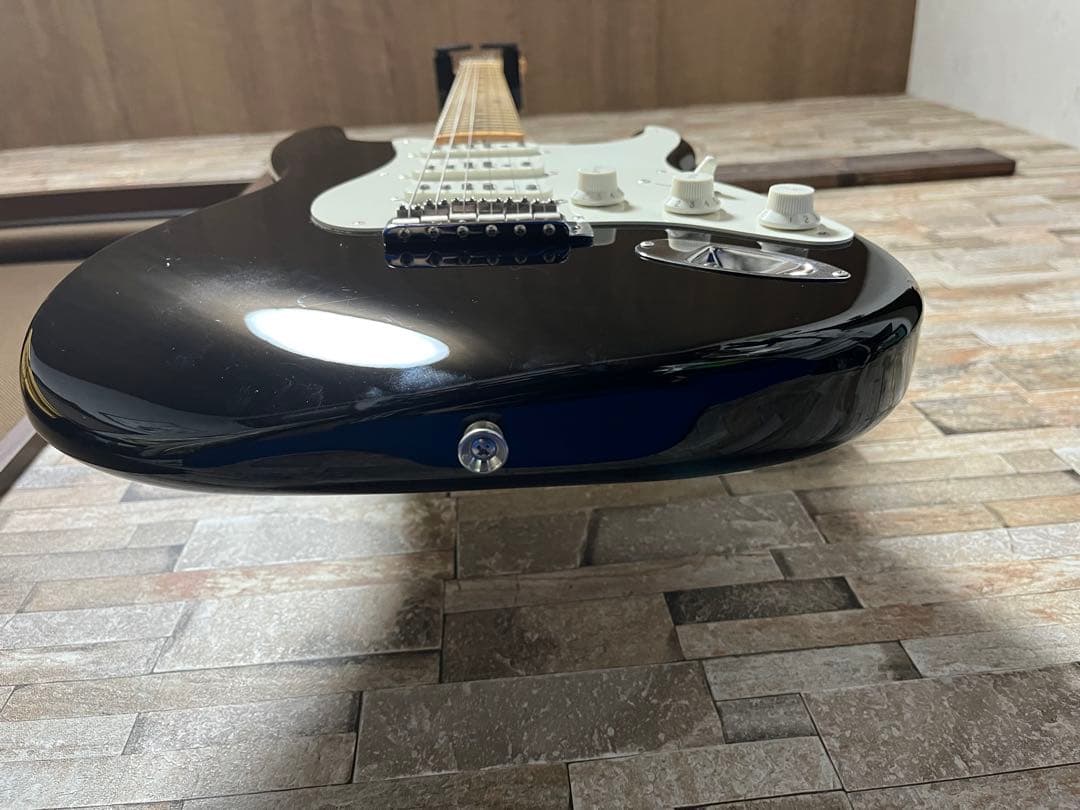 フェンダー　ストラトキャスター　トラディショナル2 50s ブラック　送料込み