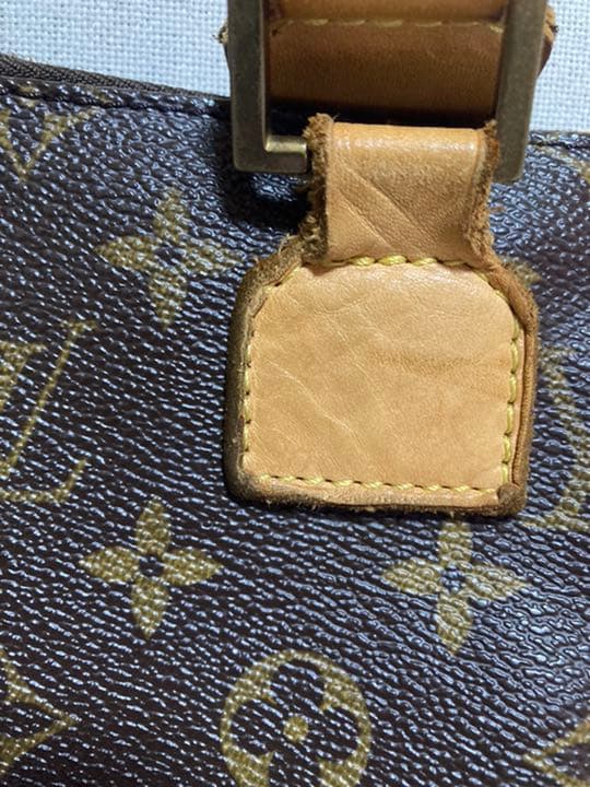 ＊ルイヴィトン＊モノグラム柄斜め掛けバッグ