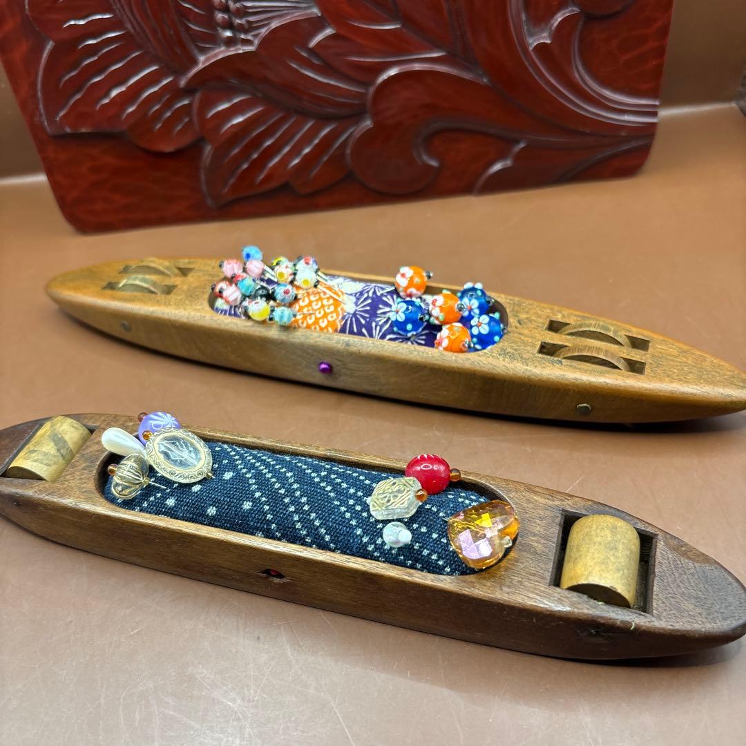 鎌倉彫　文庫箱　織り機の杼(ひ)で作った針山セット
