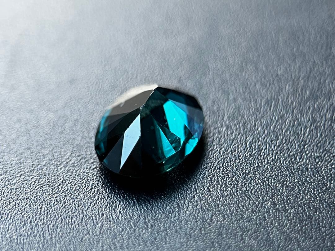 ブルースピネルルース1.3ct天然石,宝石NeonBlue Spinel