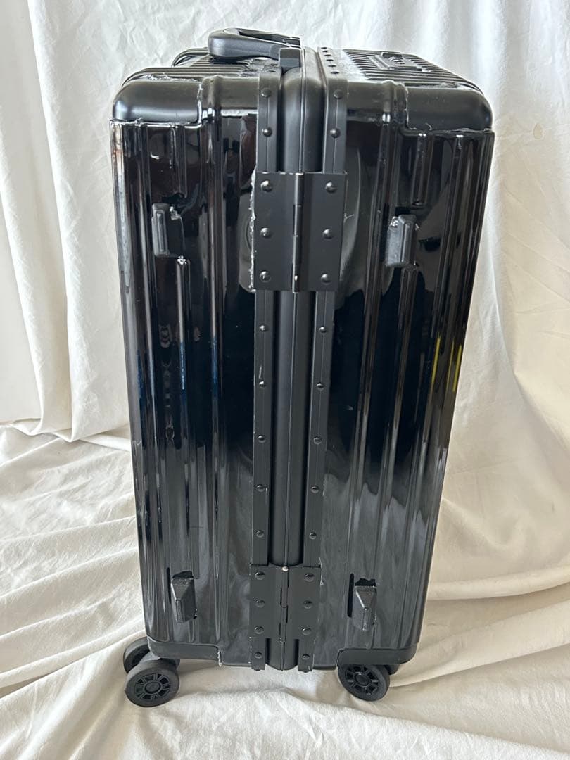 リベティ キャリーケースUSBポート付 ドリンクホルダー フロントオープン S