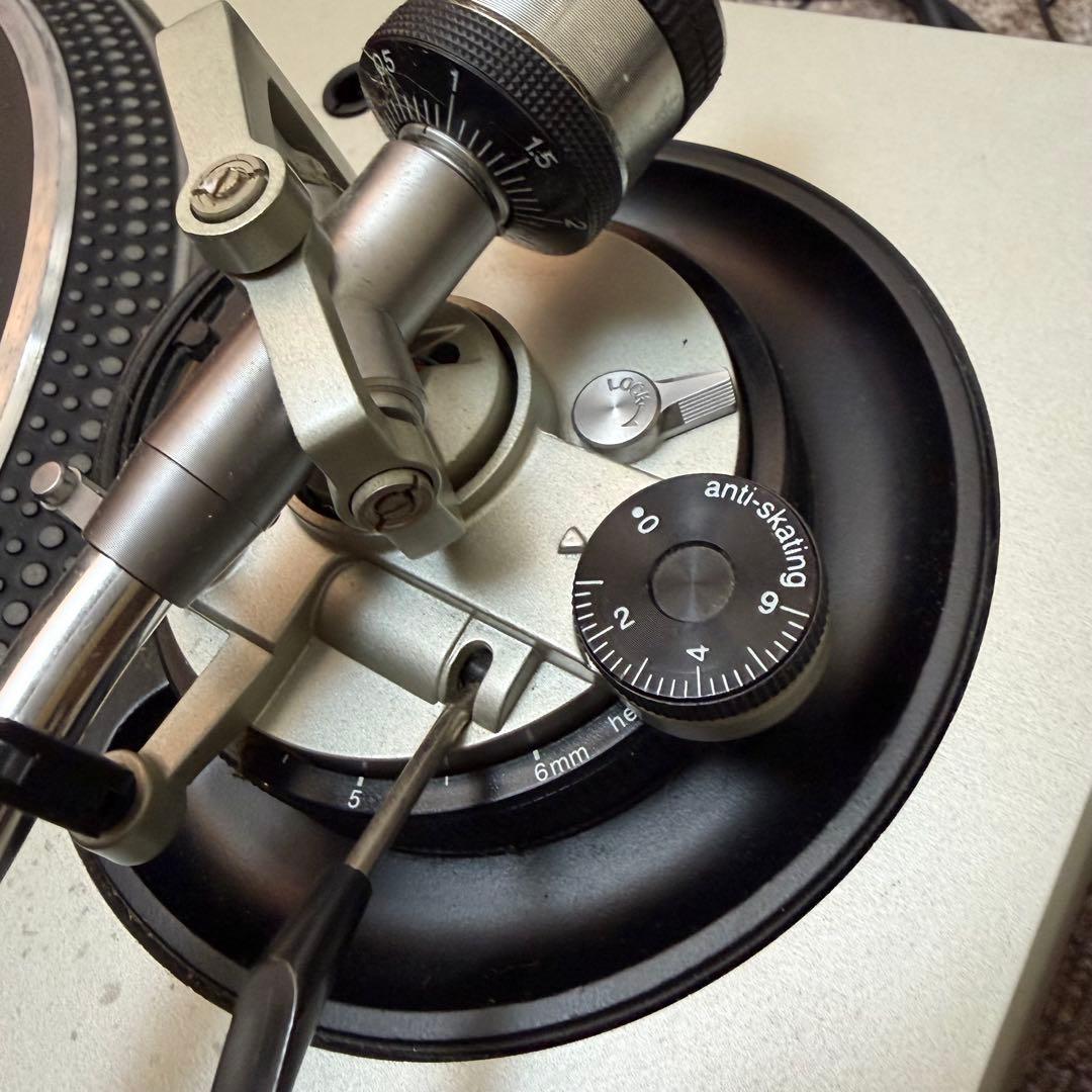 Technics SL-1200MK5 ターンテーブル