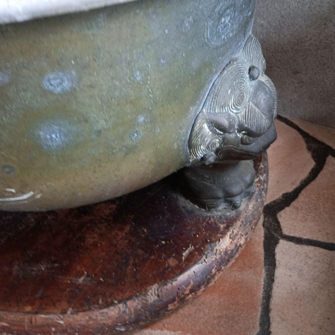 青銅製香炉 ライオンモチーフ