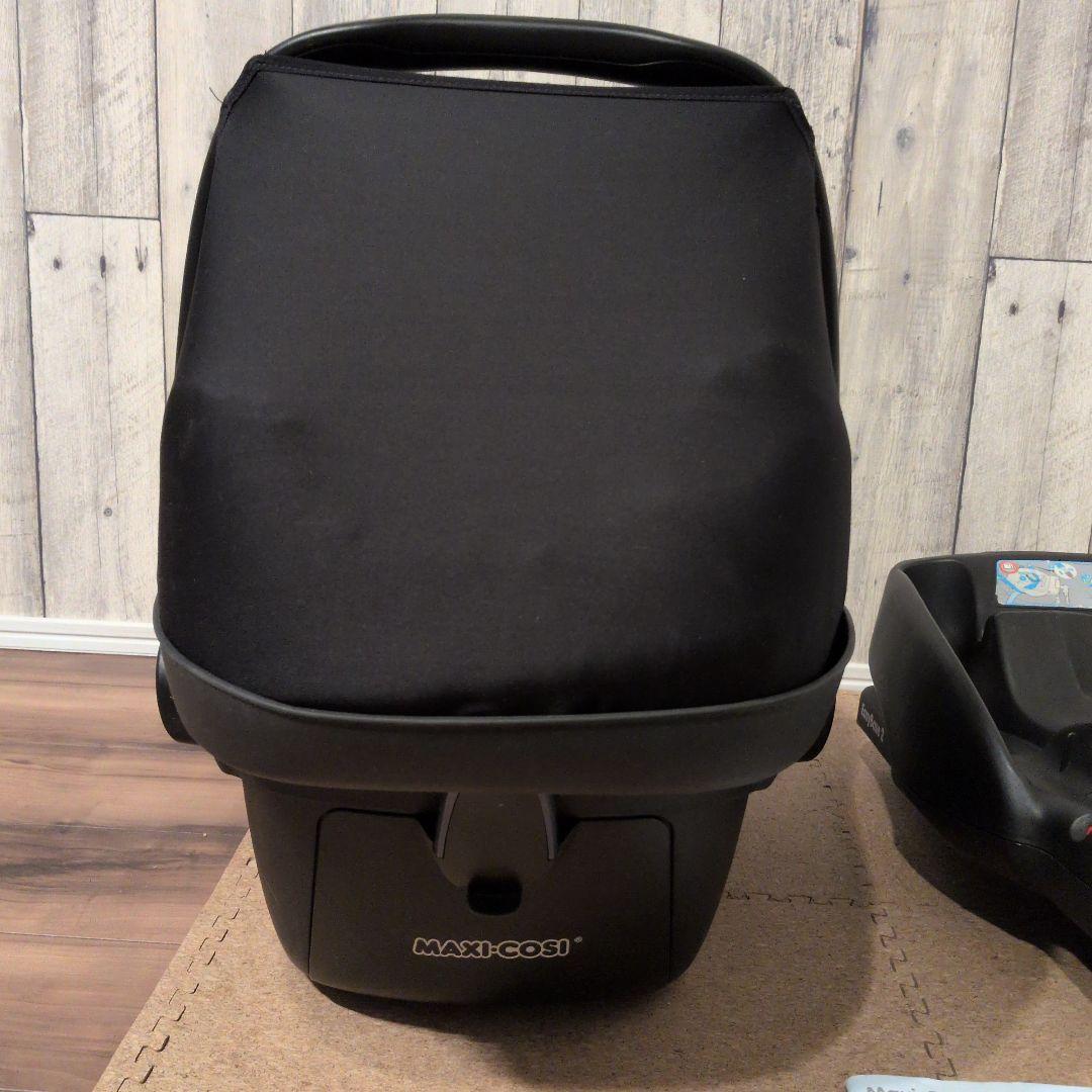 【Xmas値下げ】MAXI-COSI Pebble ブラック＆イージーベース2