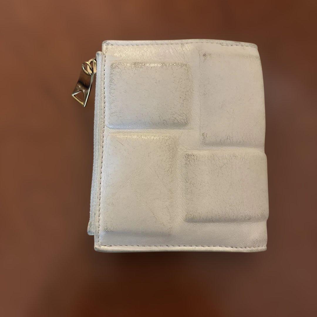BOTTEGA VENETA 二つ折り財布 ホワイト