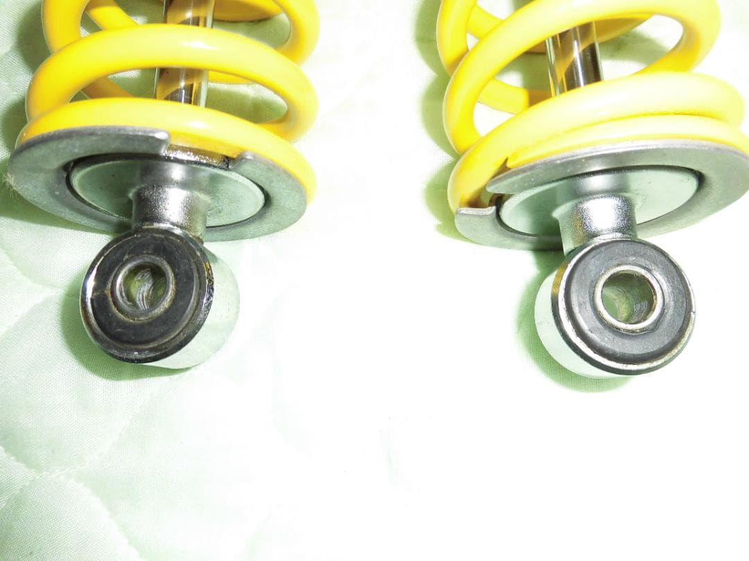 ヤマハＸＪＲ400　オーリンズリアサスペンション　バリオス2にも