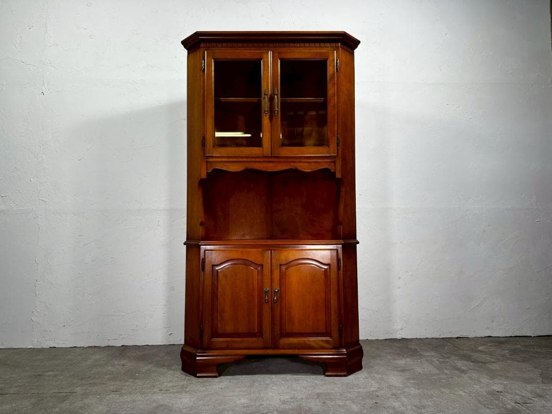 美品『Daniel』横浜ダニエル コーナーキャビネット キャビネットRWcab3