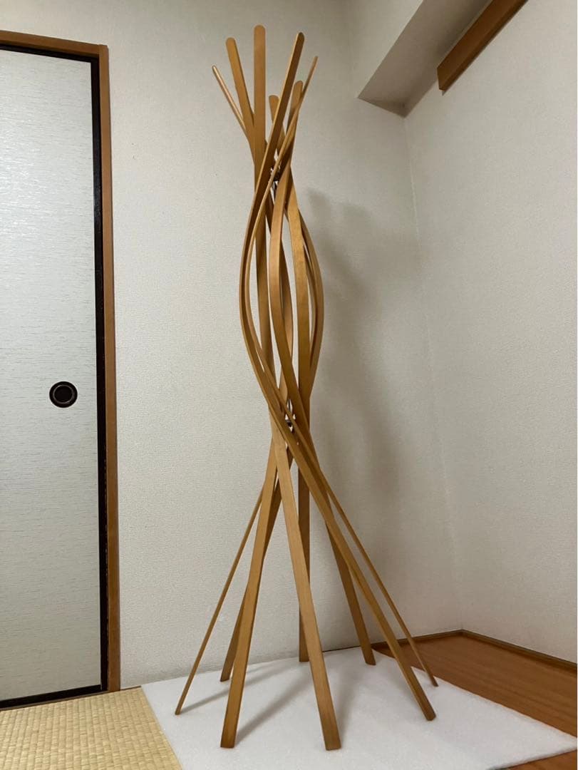 HORM　ホルム　ツイスト　コートハンガー　イタリア　ハンガーラック