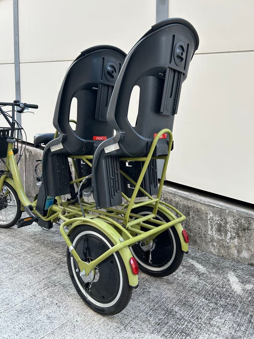 ふたごじてんしゃ　電動アシスト　もみのき色