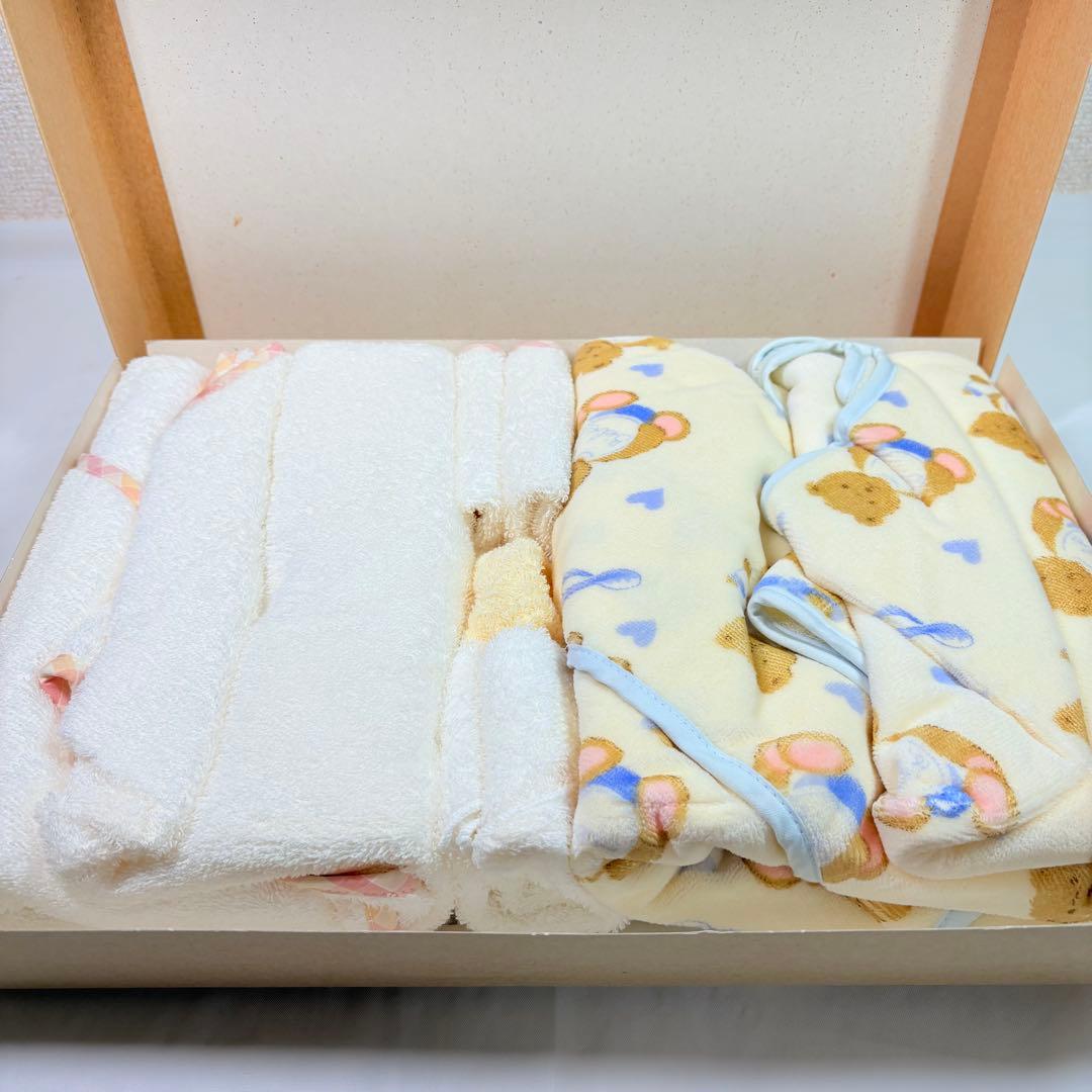 美品　Hotman ホットマン　タオルセット　大容量ギフト　クマ　ベア