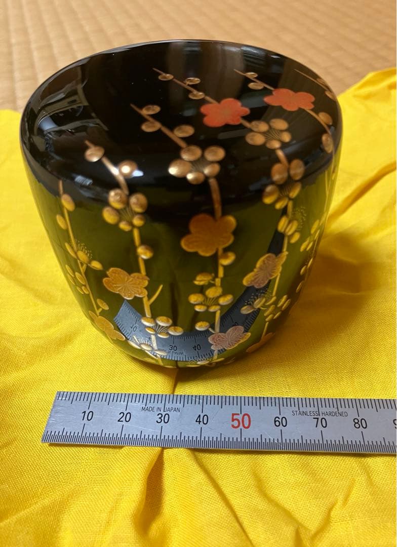 茶道具　槍梅蒔絵　内銀地　大棗　呉藤穣太郎　中古品　1点