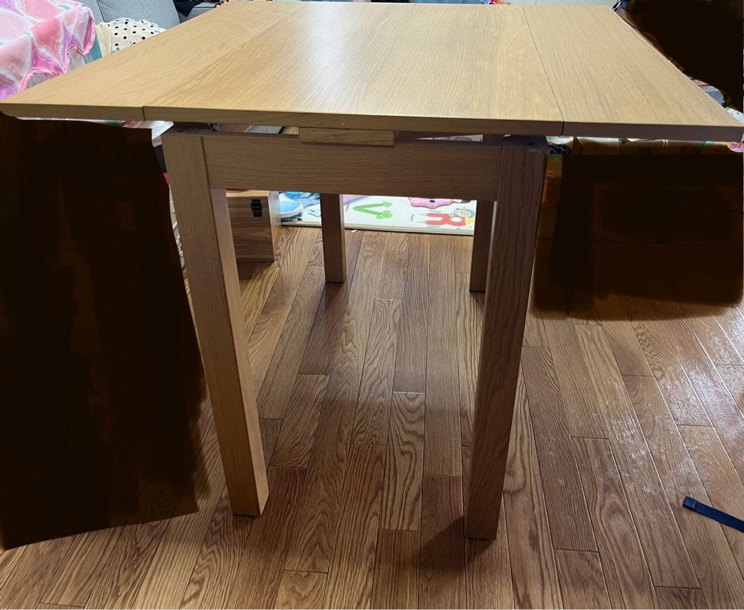 IKEA イケア ダイニングテーブル BJURSTA 伸縮式 伸長式