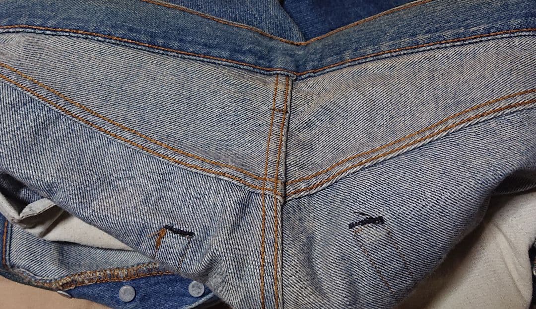 ヴィンテージ70〜80's LEVI'S 501 ジーンズ　(匿名配送)