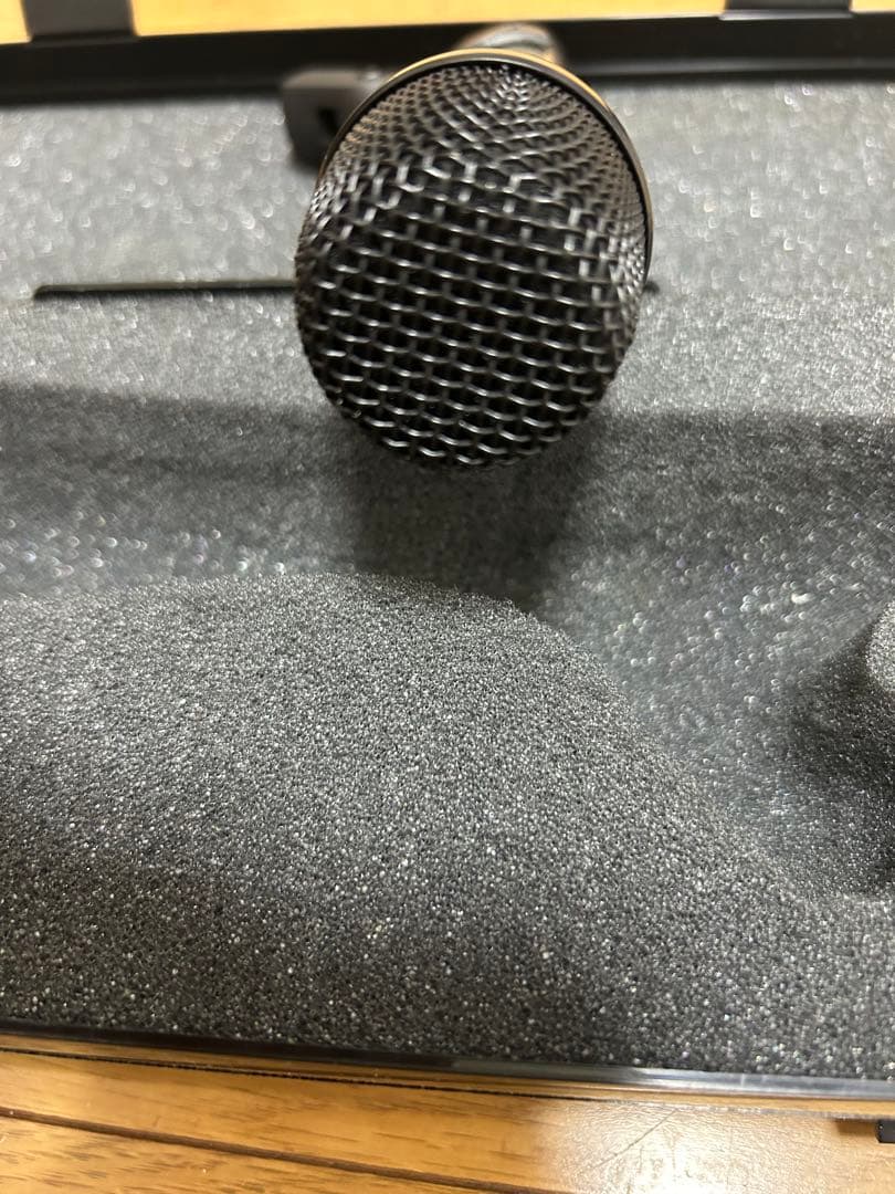 ゼンハイザー MD 425 ダイナミックカーディオイドマイク オンオフスイッチ付