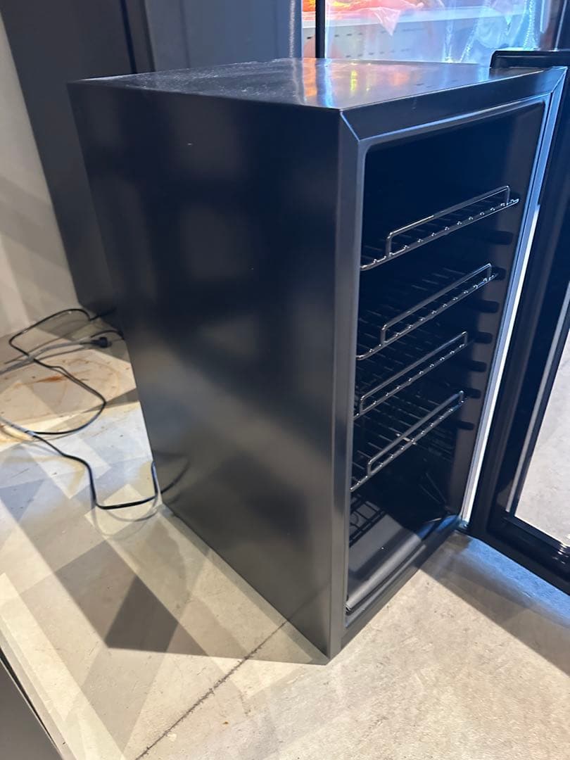 Leiter ワインセラー ブラック コンパクト 15本