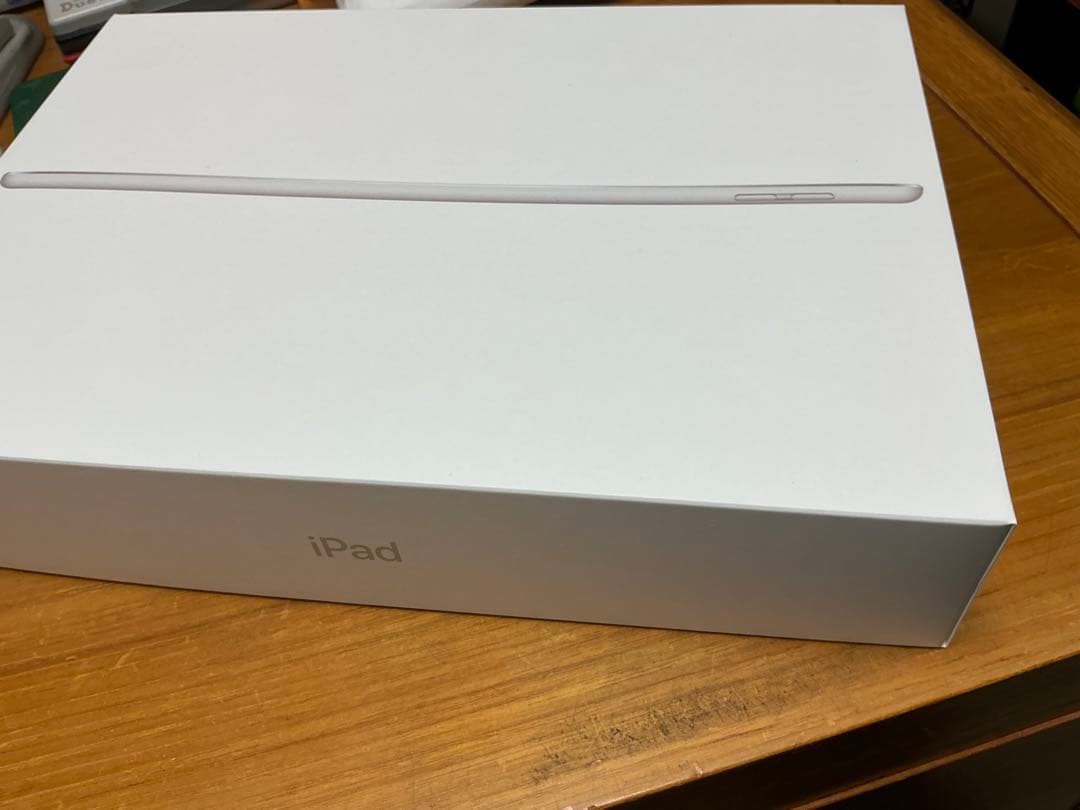 iPad 本体 第8世代32GB WiFiモデル