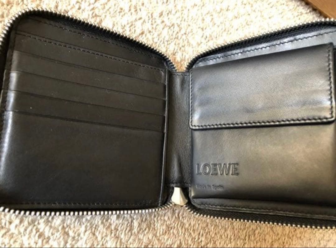 ロエベ　アナグラム　スクエアジップ　ウォレット　ラウンド　２つ折り財布
