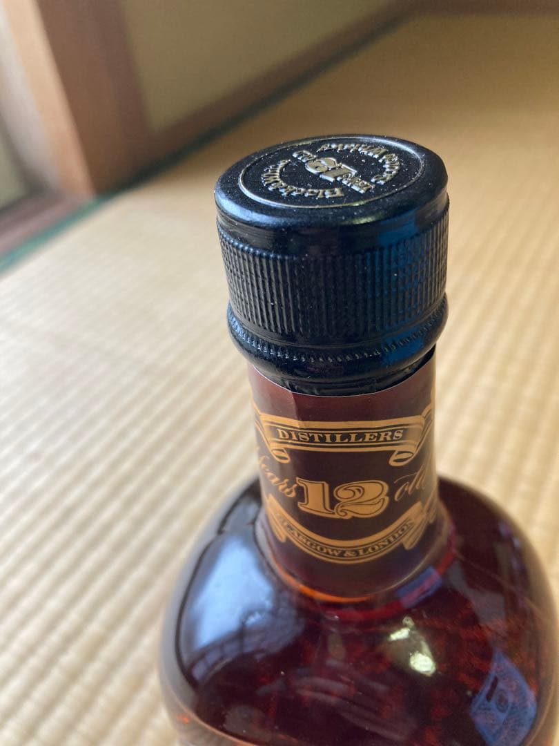 Black & White 12年　特級プレミアムウイスキー