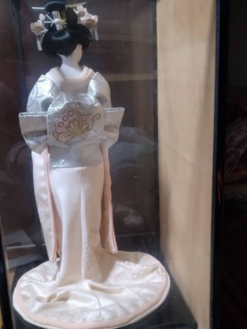 森英恵デザイン人形