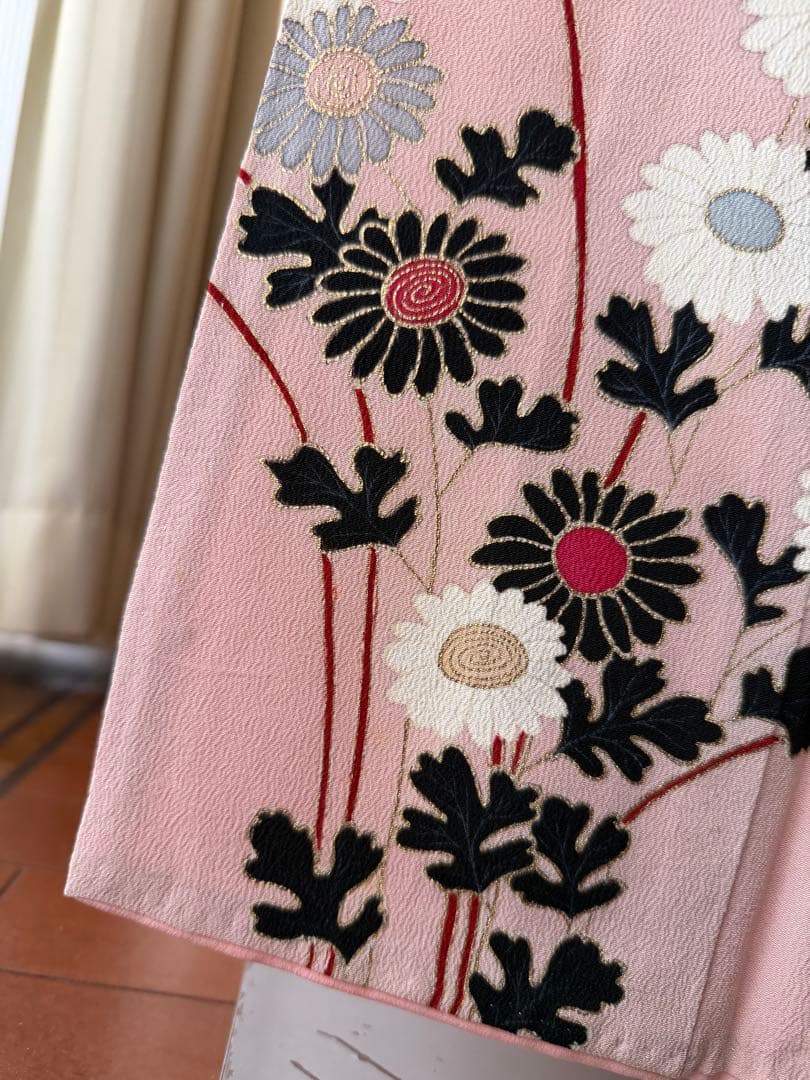 振袖フルセット ベージュホワイト 古典柄 金彩 手刺繍