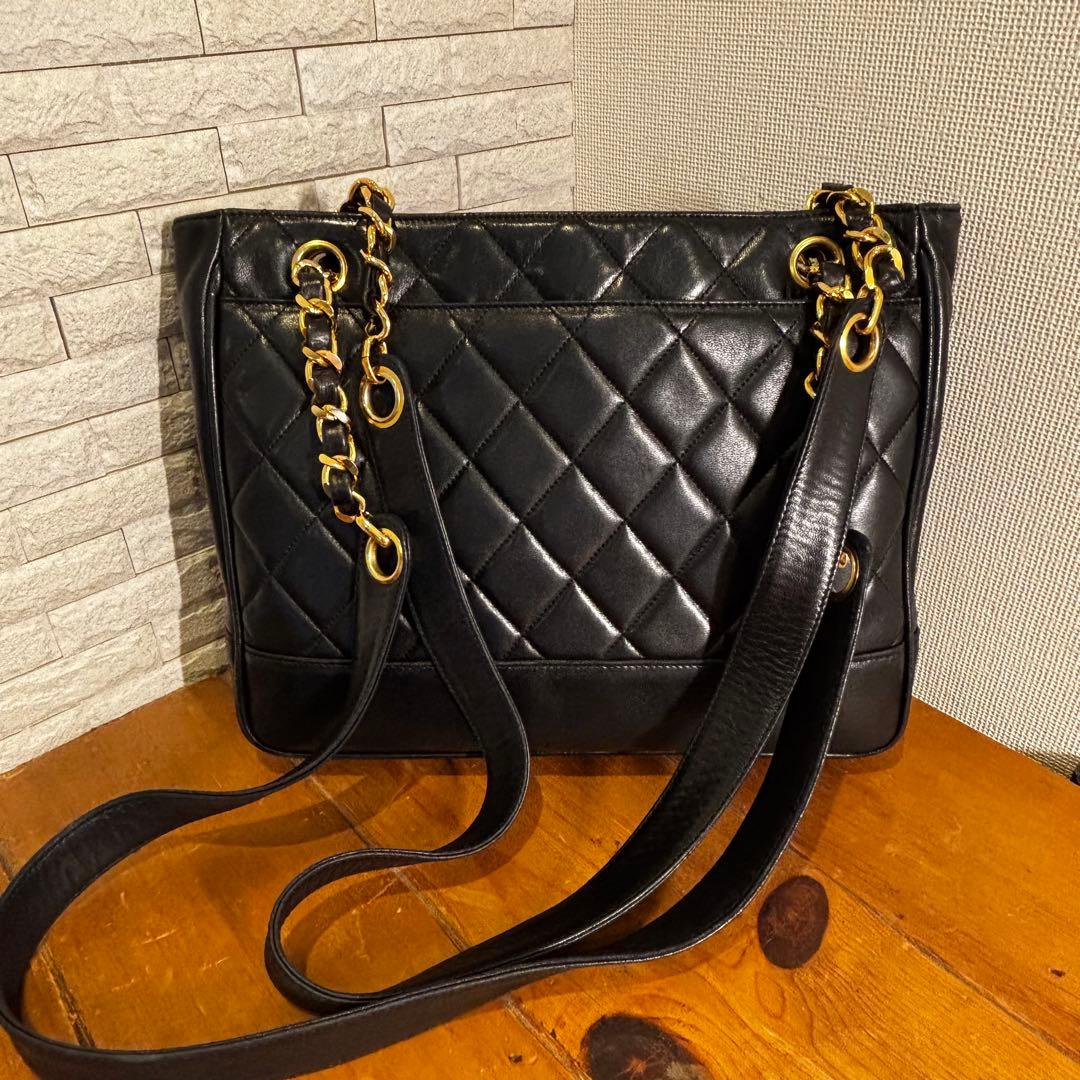 CHANEL シャネル マトラッセ チェーンショルダーバッグ ココボール