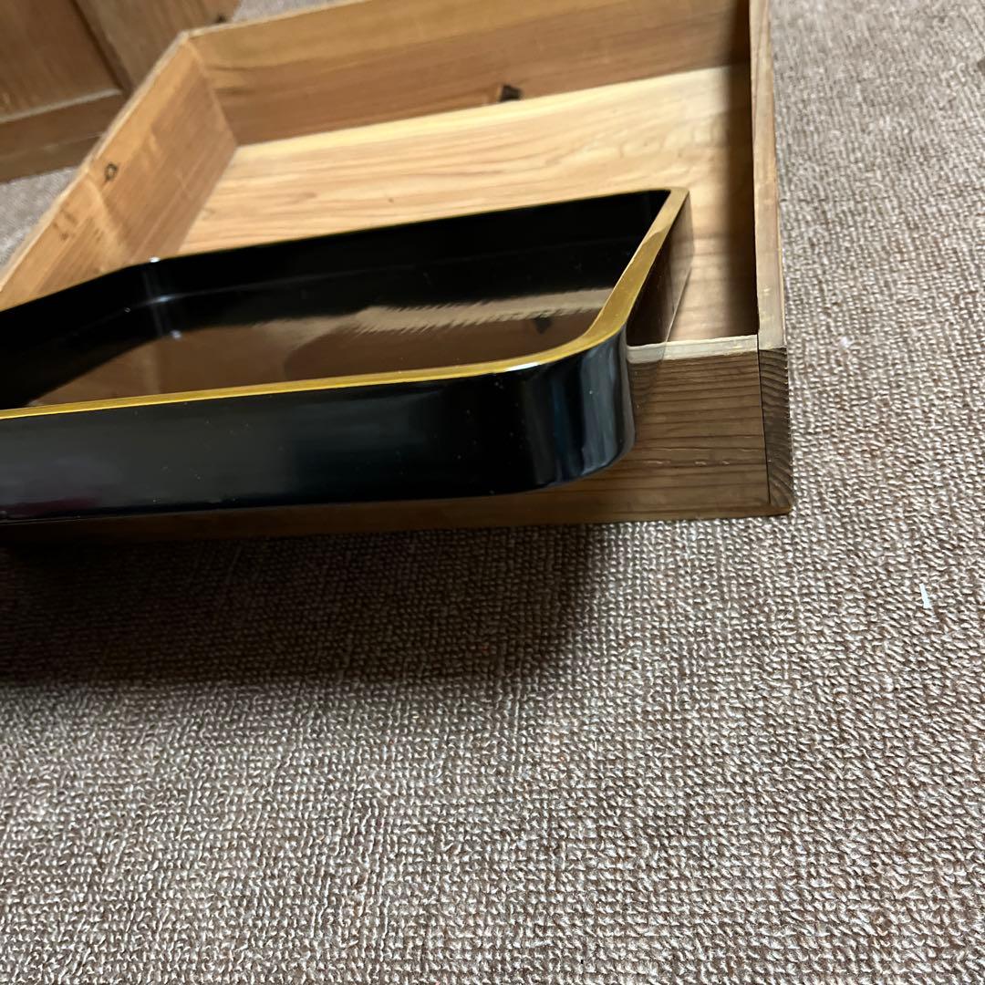 輪島塗お盆2枚セット 金色装飾　家紋入り　木箱付き　25日までの出品