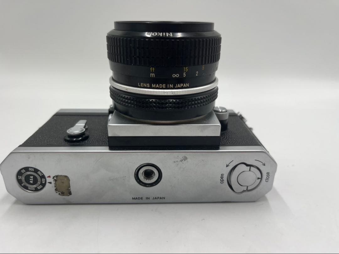 NIKON F フィルムカメラ　NIKKOR 28mm 1:3.5