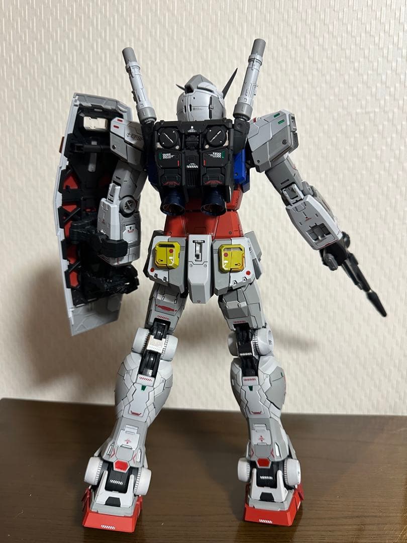 PG UNLEASHED 1/60 RX-78-2 ガンダム　完成品