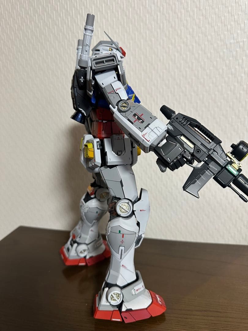 PG UNLEASHED 1/60 RX-78-2 ガンダム　完成品