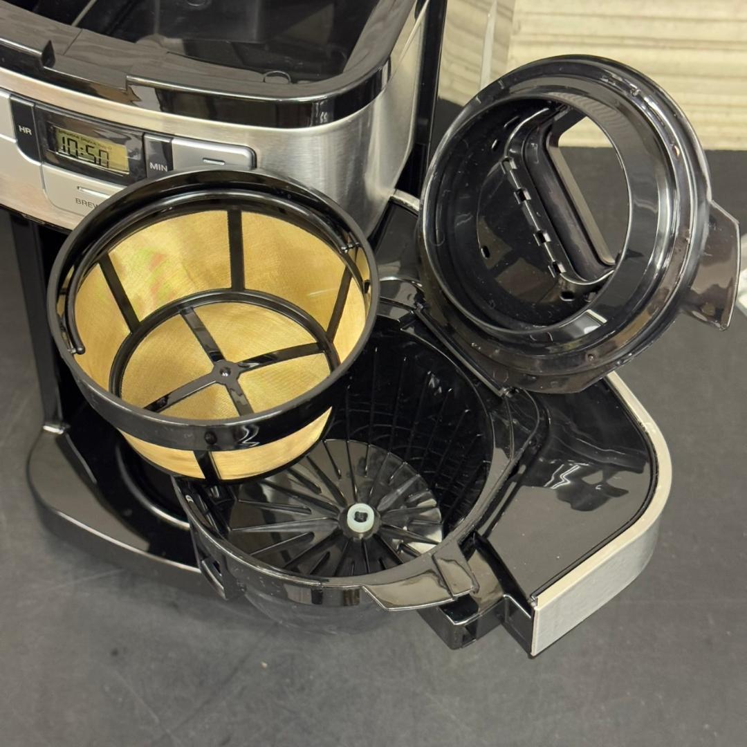 ☆未使用　クイジナート　コーヒーメーカー　DGB-450PCJ　2023年製