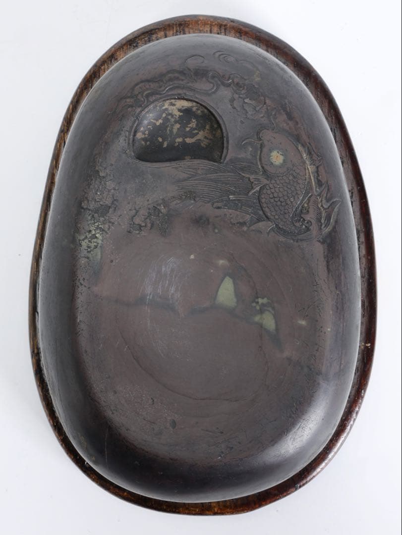 中国古玩 端渓硯 鯉図陽刻 唐木台付 文房四宝 書道具 古美術 骨董品 中国美術