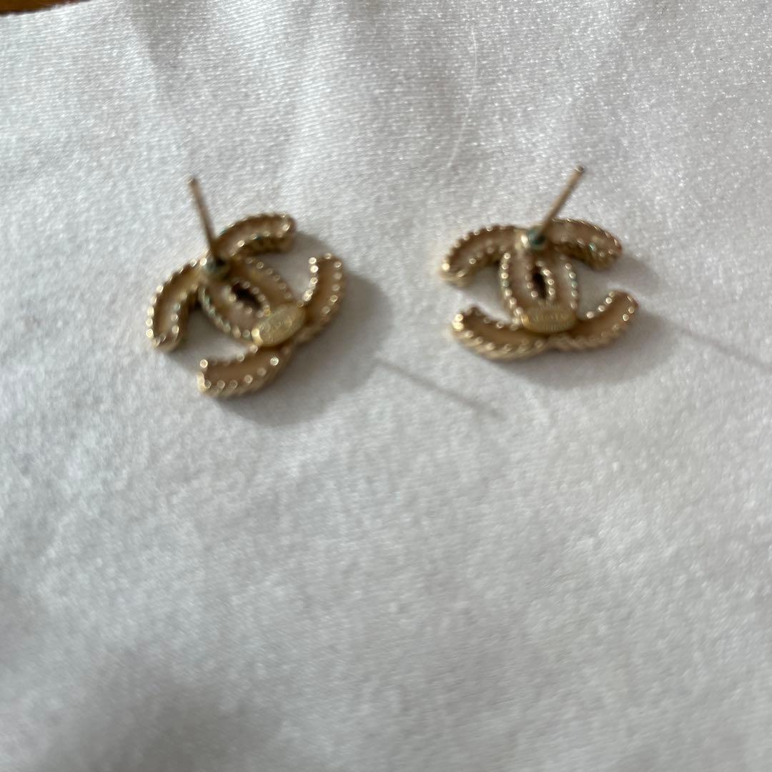 シャネル ピアス