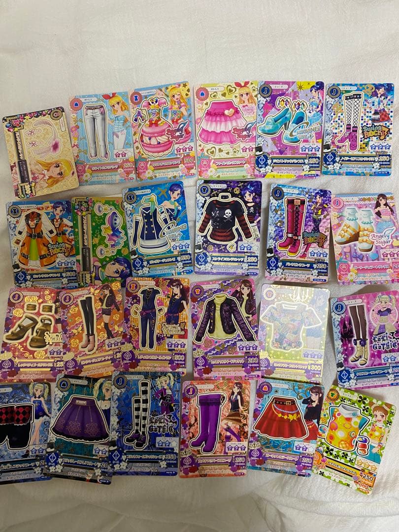 アイカツ! カード142枚【ファイルケースつき】