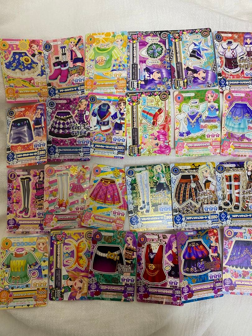 アイカツ! カード142枚【ファイルケースつき】